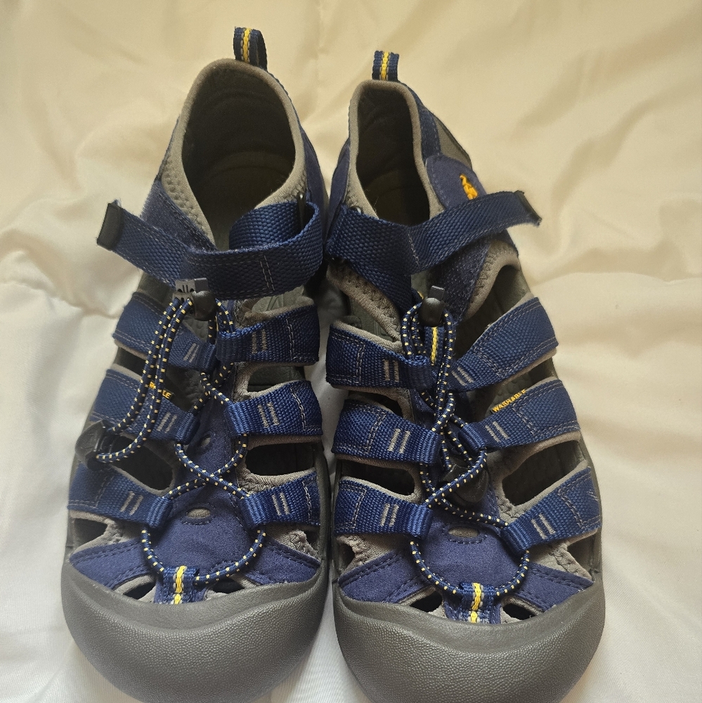 Keen water shoes